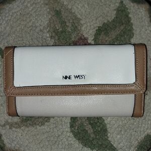 Nine West White and Tan Leather Wallet